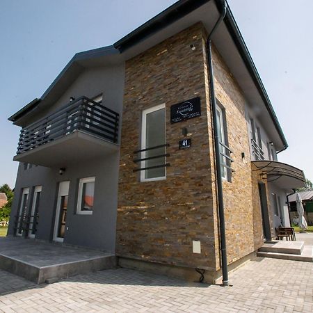 Apartman Paratetis 1 Palić المظهر الخارجي الصورة